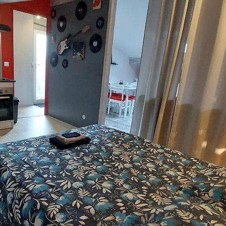 Appartement studio avec terrasse privatisée Marmande Esterno foto