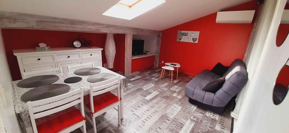 Appartement studio avec terrasse privatisée Marmande Esterno foto