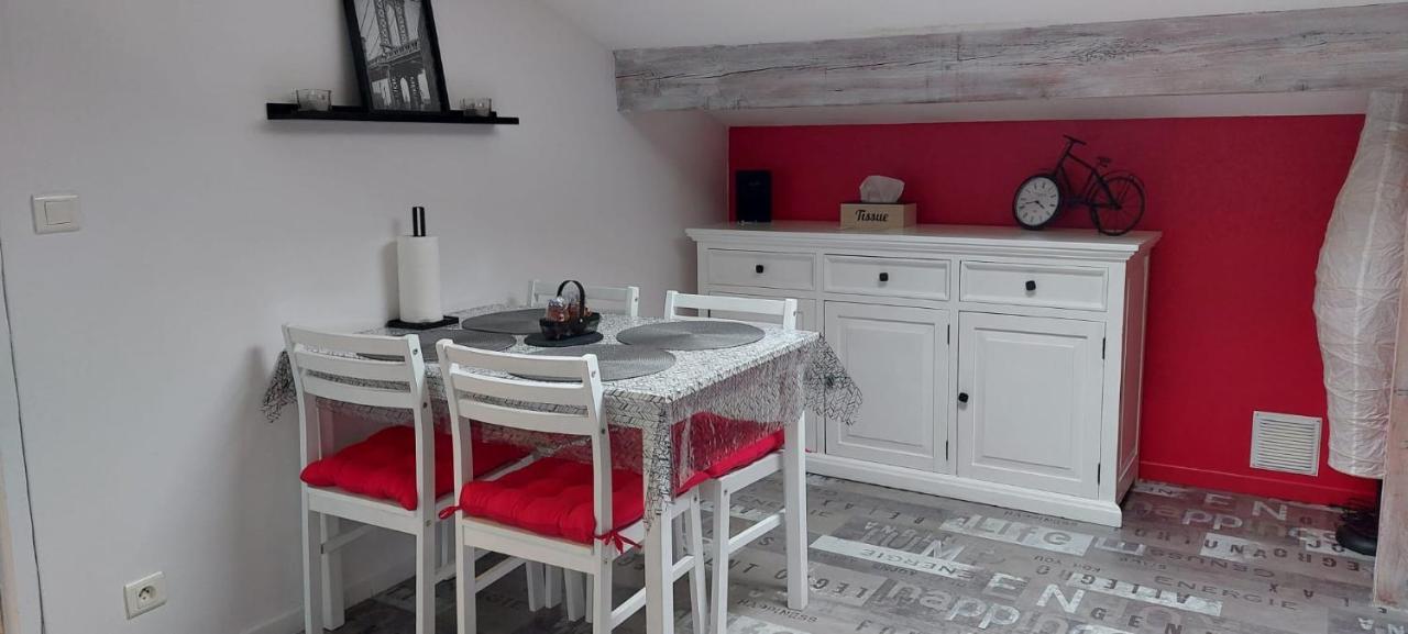 Appartement studio avec terrasse privatisée Marmande Esterno foto